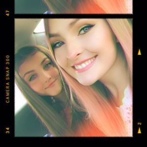 Meet your Posher, Ashley